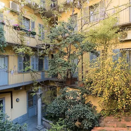 Apartment Cairoli *